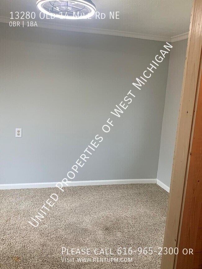 Foto del edificio - Available Now | Cute Studio in Greenville ...