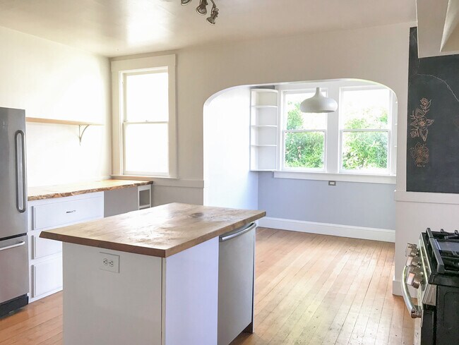 sala de estar/cocina - 242 Tingley St