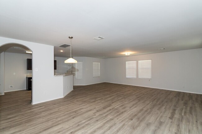 Building Photo - 18642 Rock Flats Ravine Dr