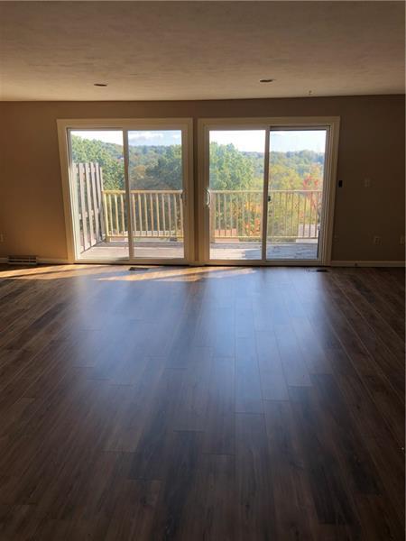 Foto del edificio - 370 Nature Trail Ln