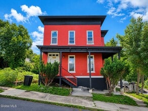 Building Photo - 13 Kimball St