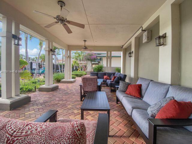 Building Photo - 601 Pacific Grove Dr