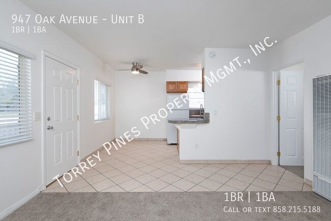 Building Photo - 947 Oak Ave