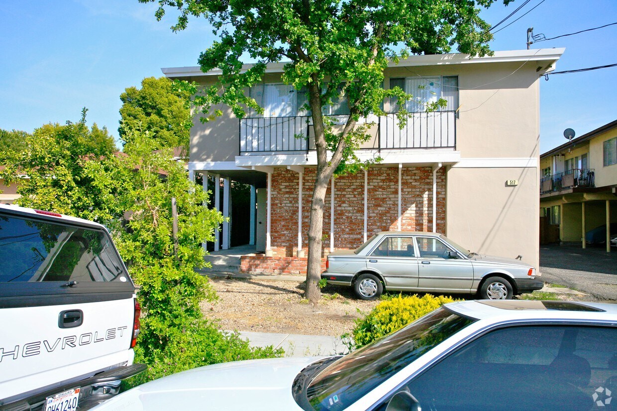 Building Photo - 517 Vera Ave
