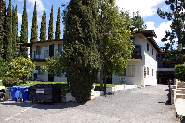 Foto del edificio - 143 Lillian Way