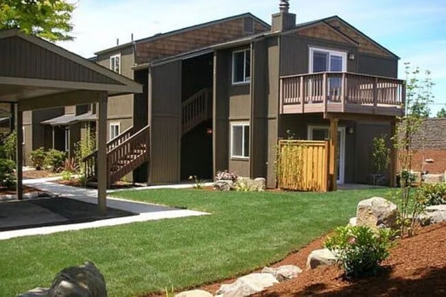 Building Photo - Available now! 2 bedroom ~ 1 bath Condo