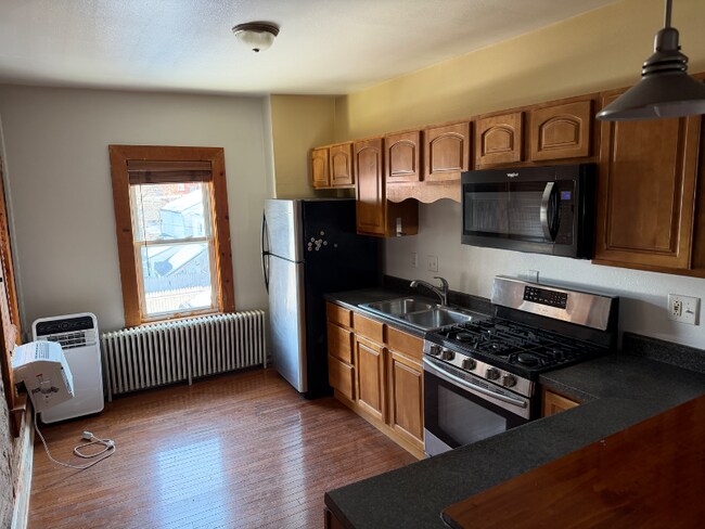 Foto del edificio - 433 N Pine St