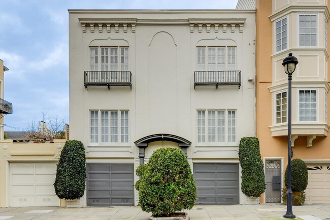 Foto del edificio - 2472 Vallejo St