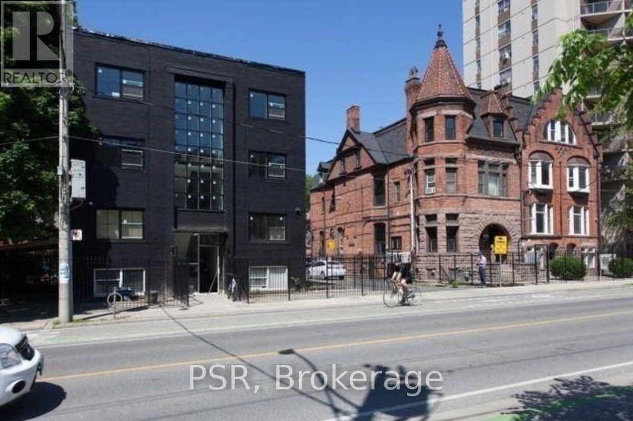 Primary Photo - 256-256 Sherbourne St