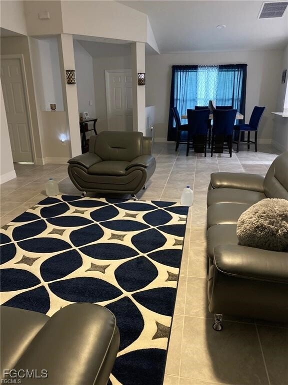 Foto del edificio - 2808 Vera Ave S