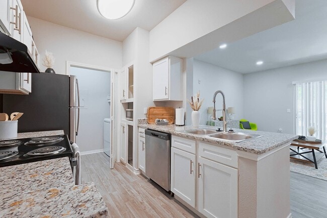 Perfil 313_6121 - Trailside Apartments