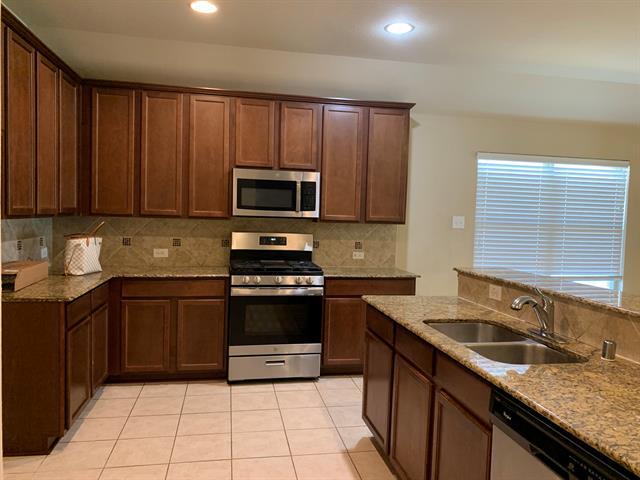 Foto del edificio - 2504 Castle Creek Dr