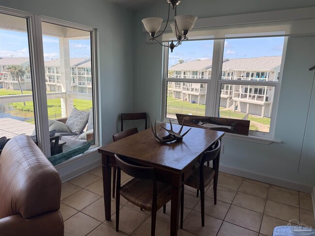 Building Photo - 200 Pensacola Beach Rd