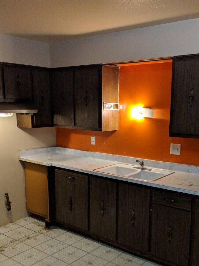 Foto del edificio - 5714 N 96th St