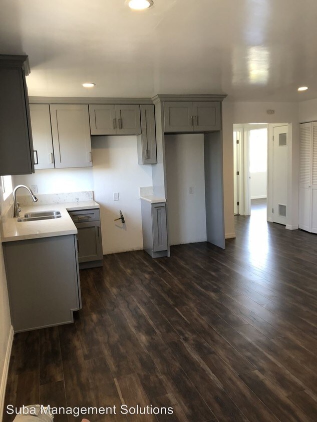 Foto principal - 1050 W Vernon Ave
