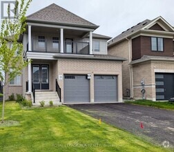 Building Photo - 22 Sandhill Cres