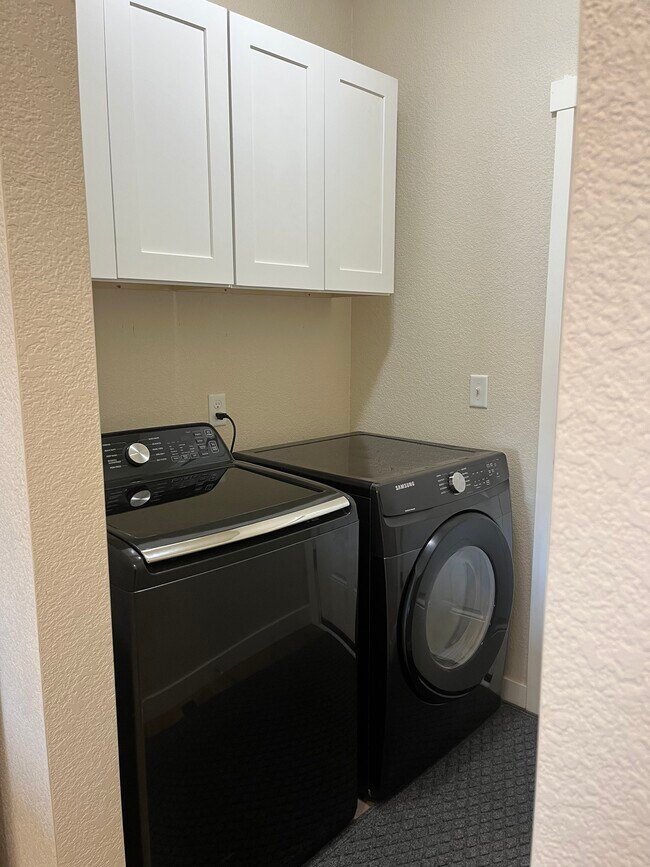 262 W Kyle Dr, Pueblo West, CO 81007 Townhome Rentals in Pueblo West CO