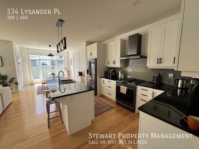 Building Photo - 334 Lysander Pl