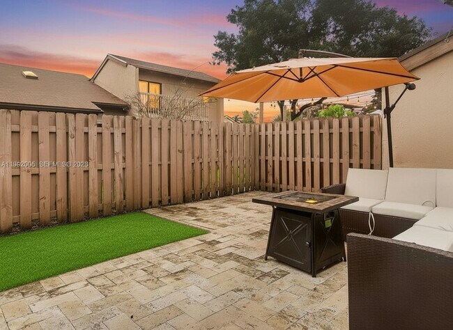 Foto del edificio - 2056 SW 81st Way