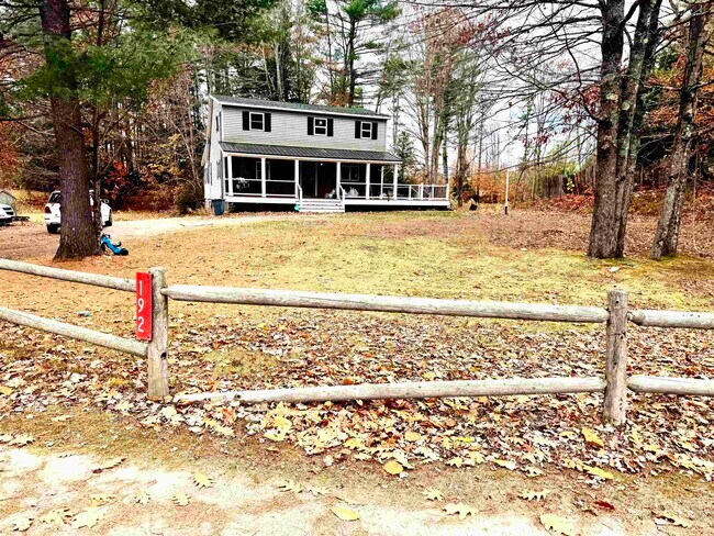 Foto del edificio - 192 Dorrs Corner Rd