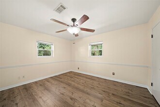 Building Photo - 8710 West Ln