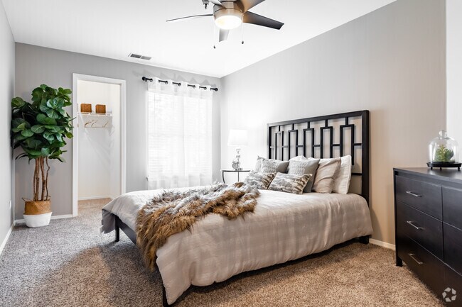 2 habitaciones, 2 baños - Primer dormitorio - Hawthorn at Oakhurst