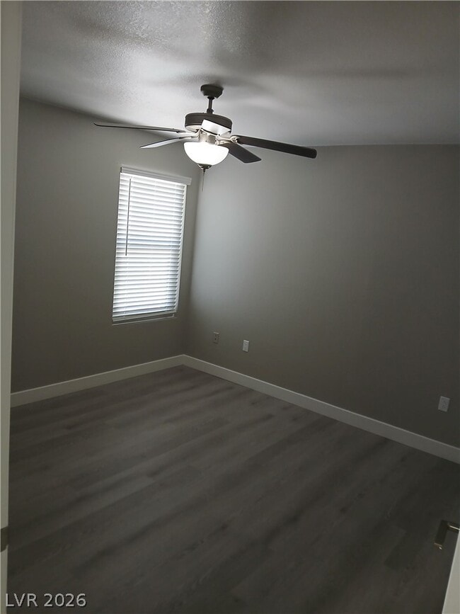 Building Photo - 555 E Silverado Ranch Blvd