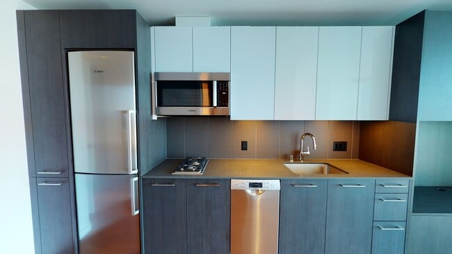 Interior Photo - 399 Fremont