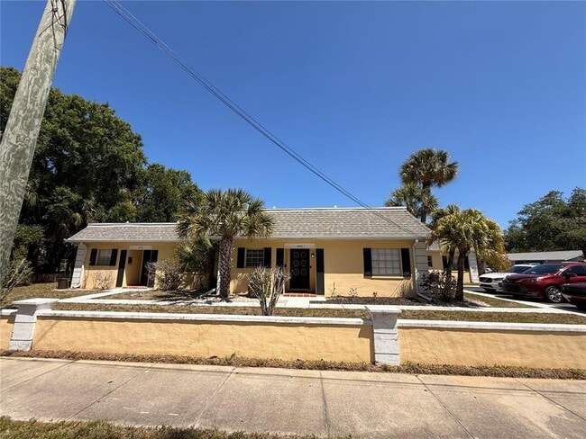 Foto del edificio - 2403 Aspinwall St