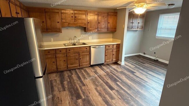 Building Photo - 107 Floral Dr