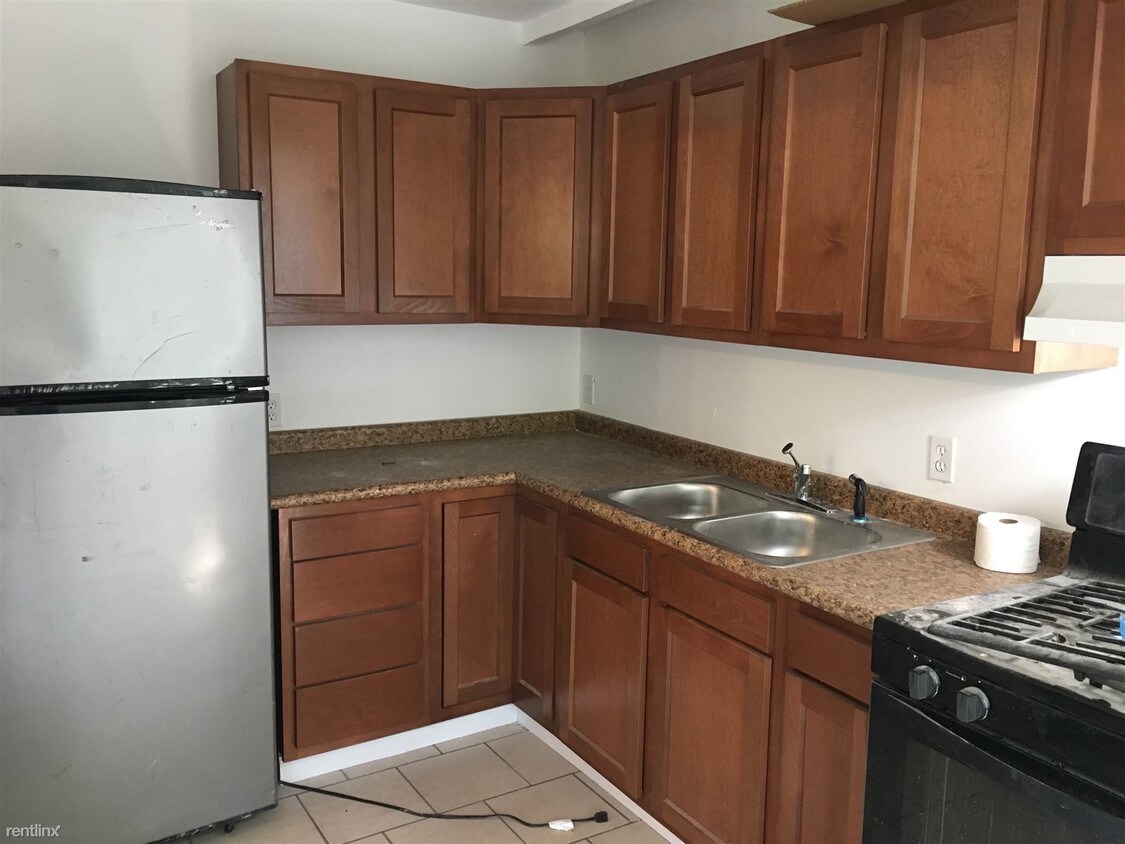 Primary Photo - 3 br, 1 bath House - 8927 Granby Street