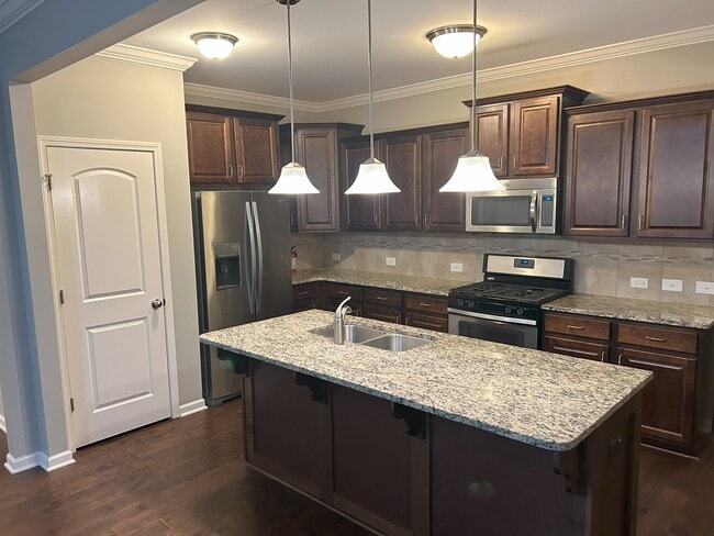 Kitchen - 112 Winifred Dr