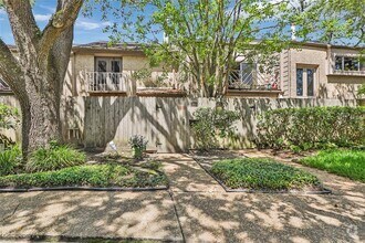 Building Photo - 5869 Sampley Way