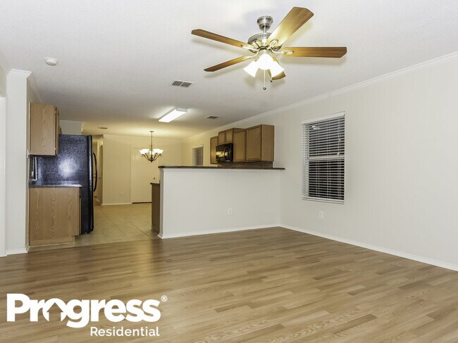 Foto del edificio - 4885 Waterford Dr
