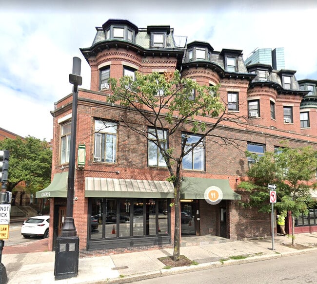 Foto del edificio - 357 Columbus Ave