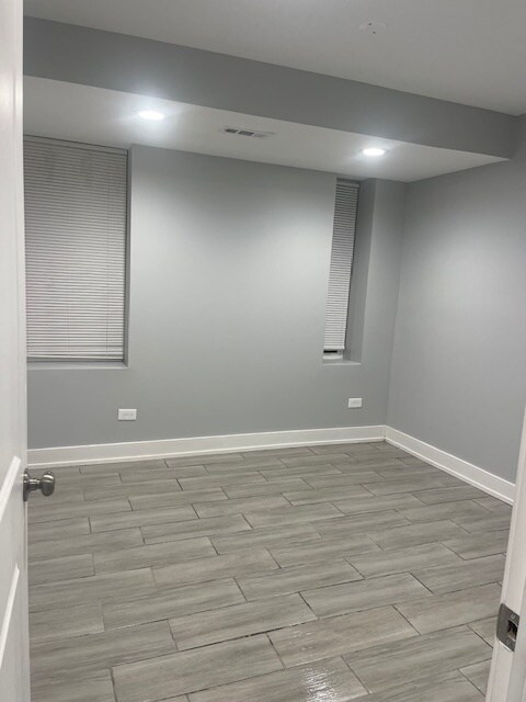 Foto del edificio - 926 W 32nd Pl