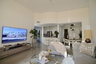 Building Photo - 5703 Laurel Canyon Blvd