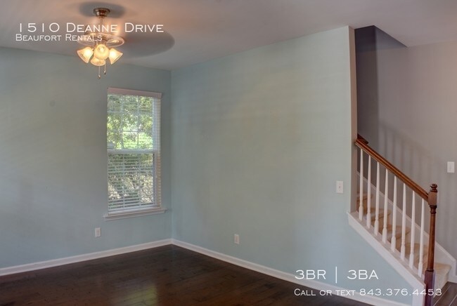 Building Photo - 1510 Deanne Drive