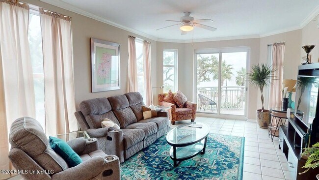 Foto del edificio - 2230 Beach Dr