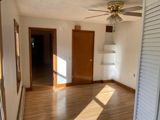 Foto del edificio - 114 Thorndike St