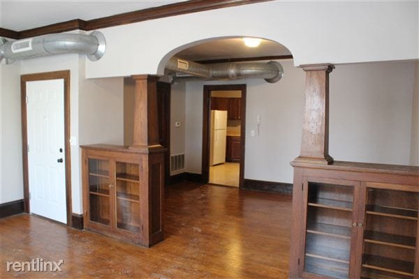 Building Photo - 632 Fulton St W