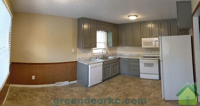 Building Photo - 9186 W 78th Terrace