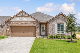 Building Photo - 15658 Honey Cv Dr