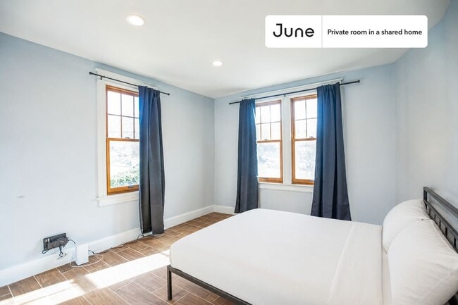 Room in Shared 7 bed/6 bath home in Dupont Park - Room in Shared 7 bed/6 bath home in Dupont Park