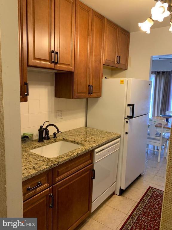 Foto del edificio - 13908 N Ocean Rd