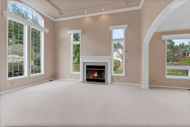 Foto del edificio - Rare Short-Term Rental Opportunity | Beautiful Custom Home with Flexible 6-Month & Month-to-Month...
