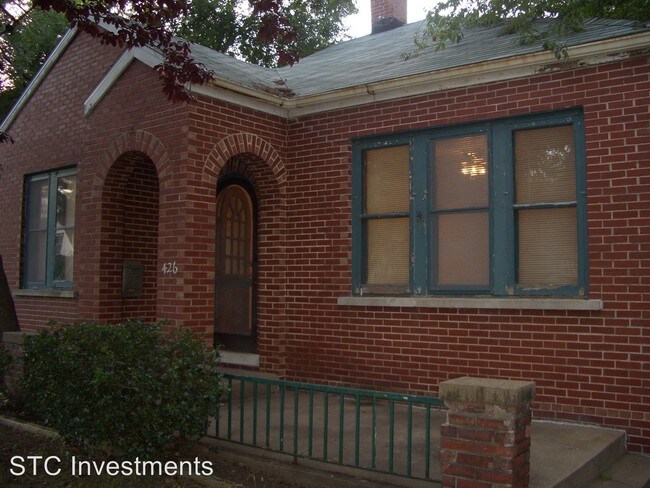 Foto del edificio - 2 br, 1 bath House - 426 W. Calhoun