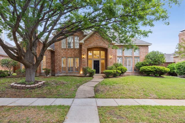 Foto del edificio - 3921 Woodlawn Ln