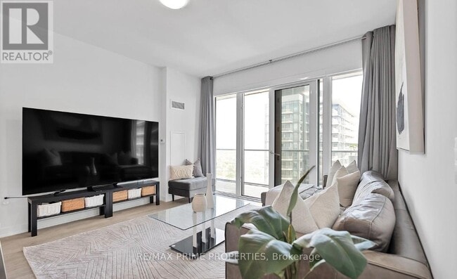 Photo du bâtiment - 4675 Metcalfe Ave