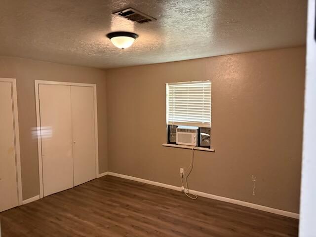 Foto del edificio - 1941 CR 296